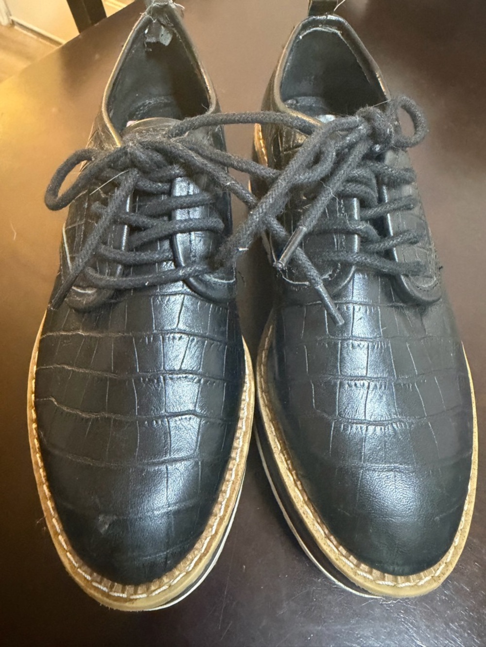 Gianni Bini Black Croc Embossed Platform Oxfords Size 6 Chunky